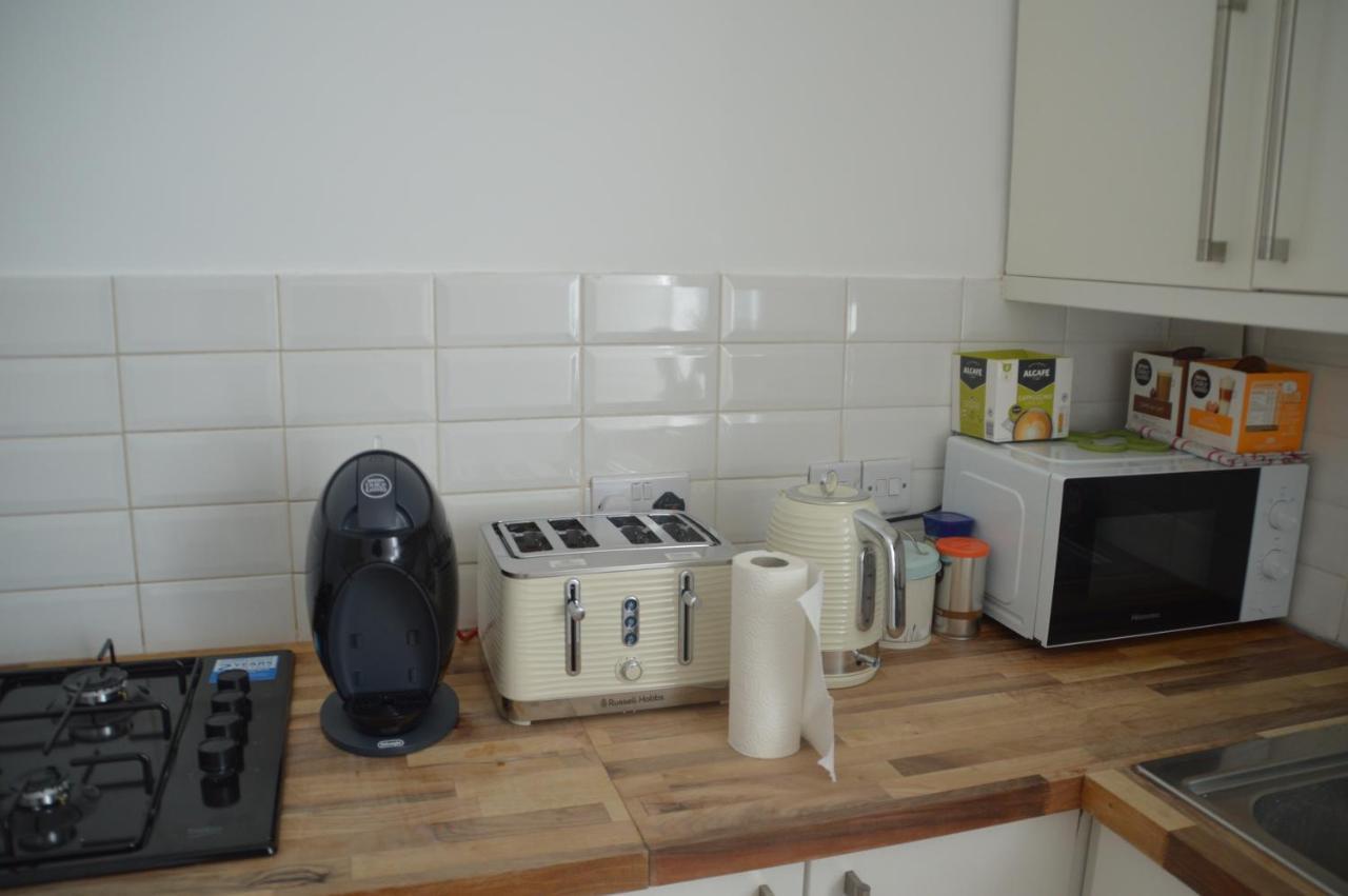 Two Bedroom Flat In London Exteriör bild